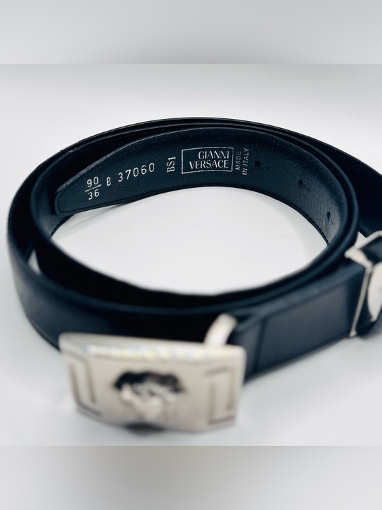Gianni Versace Medusa Black Leather Belt Size 90/36 main image 6
